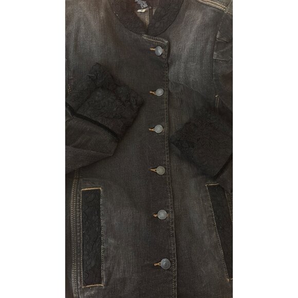 2/$30 Express Size 7/8 Black Denim Jacket With Lace Cuffs & Collar - Picture 5 of 16